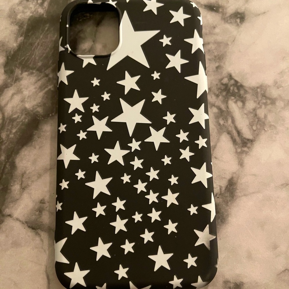 Black & White star case